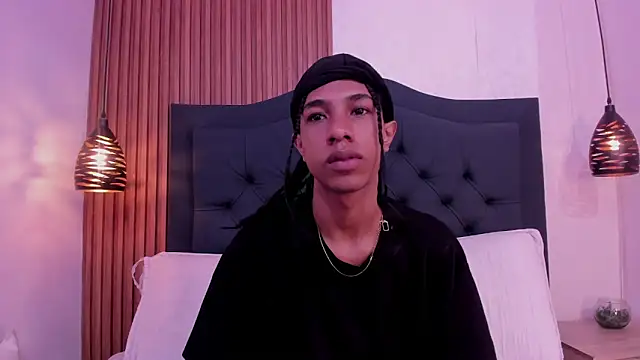Snapshot of Johan_gz_ chatting on May 6, 11:36 am Johan gz online show from May 6, 11:36 am