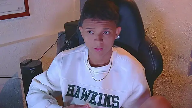 Lucien Gray  online show from September 30, 6:14 pm