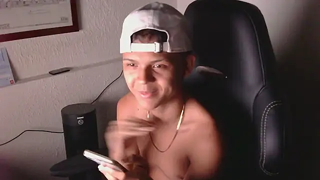 Lucien Gray  online show from October 2, 12:47 am