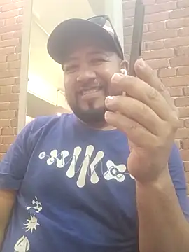 facha28 online show from November 12, 6:45 pm