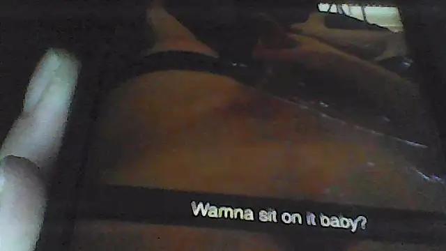 sarahkat86 online show from April 10, 11:56 pm