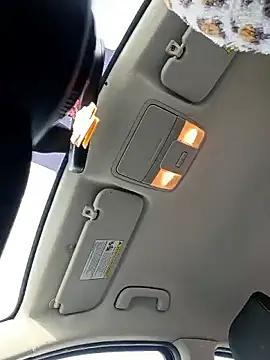 sarahkat86 online show from December 14, 2:11 pm