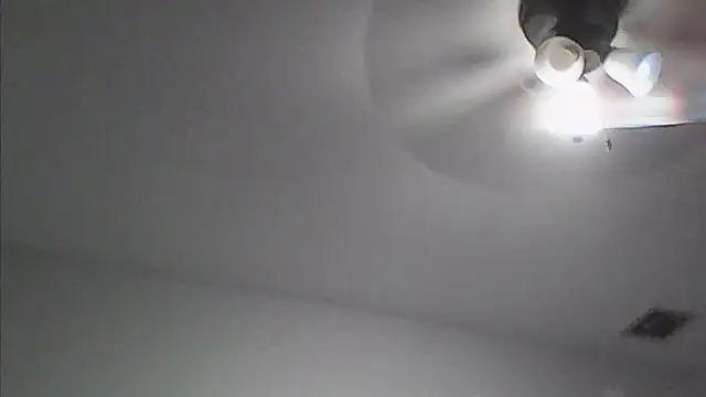 sarahkat86 online show from April 7, 11:06 pm