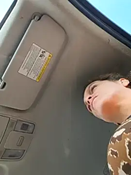 sarahkat86 online show from January 18, 3:15 pm