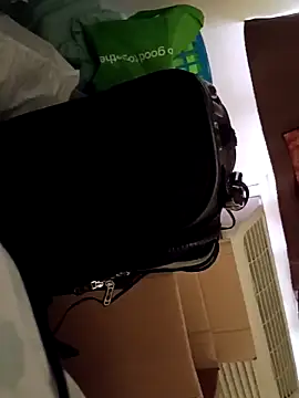 sarahkat86 online show from December 18, 4:00 pm