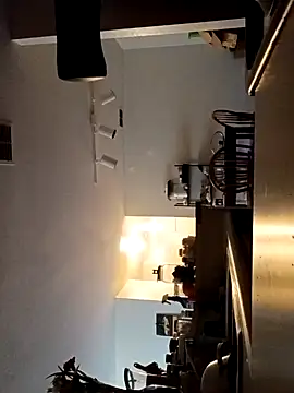 sarahkat86 online show from February 23, 4:29 pm