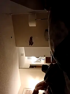 sarahkat86 online show from December 19, 1:35 pm