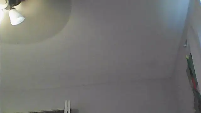 sarahkat86 online show from April 18, 10:32 pm