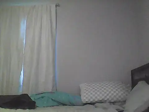 sarahkat86 online show from March 26, 11:13 pm