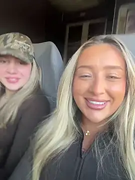 Laceyvipx online show from April 8, 1:12 pm