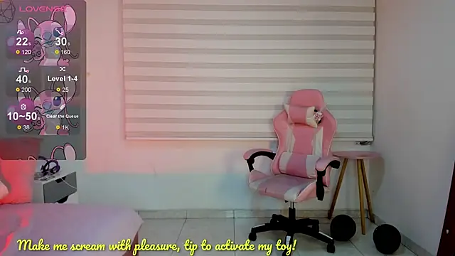 Snapshot of Jade_rey_ chatting on November 12, 2:15 am Jade rey online show from November 12, 2:15 am