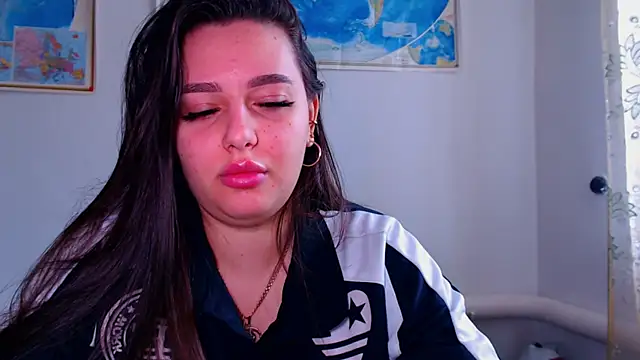 NikiWhite online show from November 13, 9:13 am