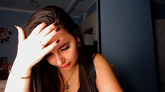 NikiWhite online show from September 25, 8:37 pm