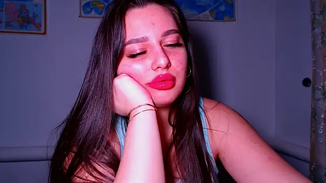 NikiWhite online show from November 12, 9:07 pm