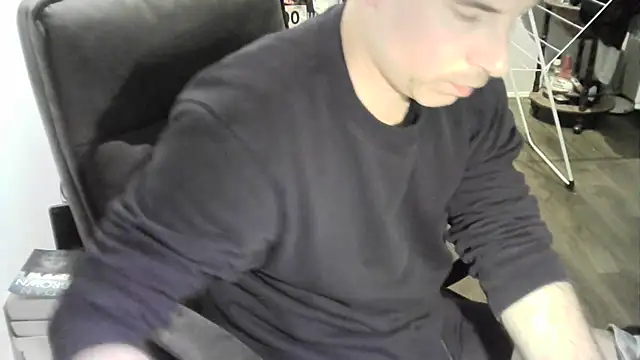 Chrisprngr online show from May 22, 2:26 pm