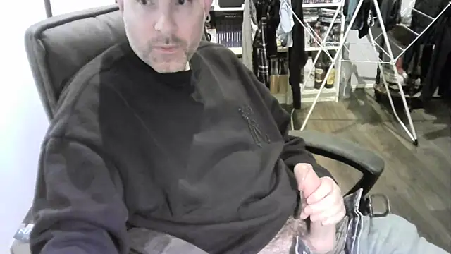 Chrisprngr online show from February 9, 10:30 pm