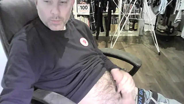 Chrisprngr online show from March 5, 9:54 pm