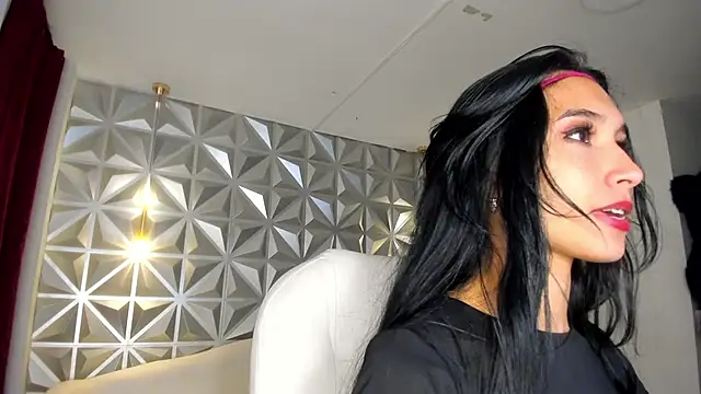 hellen tease online show from December 18, 12:53 pm