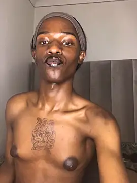 Trans fairy online show from October 10, 8:42 pm