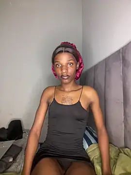 Trans fairy online show from April 14, 10:59 pm