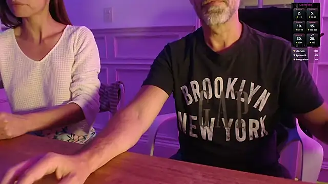 friendswithben33 online show from February 25, 11:26 pm