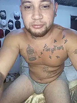 Catire10  online show from April 15, 9:04 am