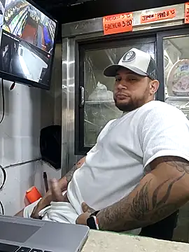 Catire10  online show from November 26, 1:55 pm