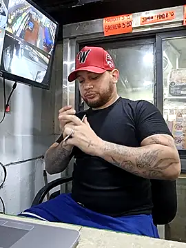 Snapshot of Catire10_ chatting on December 18, 8:45 pm Catire10 online show from December 18, 8:45 pm