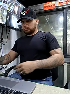 Snapshot of Catire10_ chatting on December 22, 1:44 pm Catire10 online show from December 22, 1:44 pm