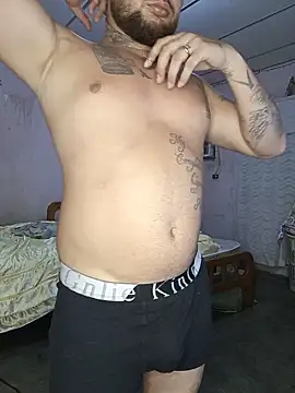 Catire10  online show from May 17, 6:46 am
