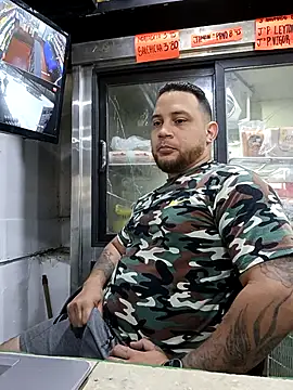 Catire10  online show from November 15, 2:10 pm