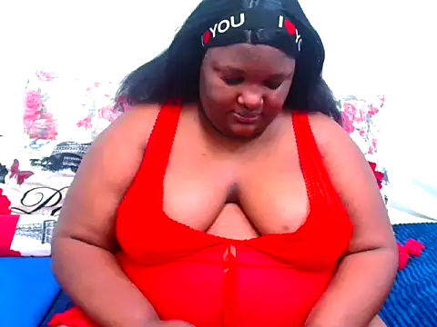 Snapshot of ChubbyBoobsxxx chatting on October 28, 6:34 am ChubbyBoobsxxx online show from October 28, 6:34 am