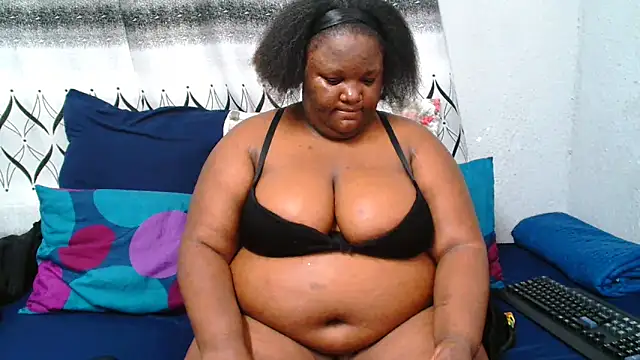 ChubbyBoobsxxx online show from May 17, 6:13 am