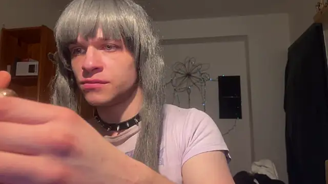 emilydee666 online show from January 11, 11:44 pm