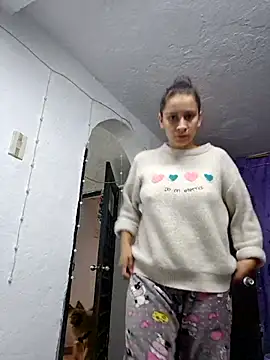 aytanna torrez online show from November 13, 12:31 pm