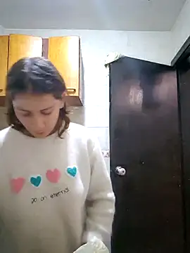 aytanna torrez online show from November 9, 12:20 pm