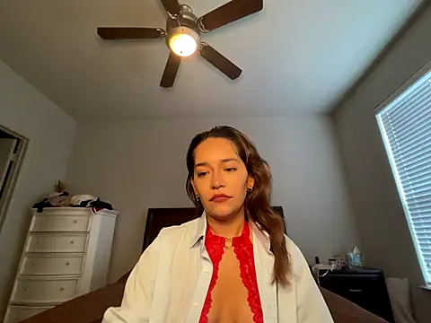 Snapshot of eurydicee chatting on September 13, 7:58 pm eurydicee online show from September 13, 7:58 pm