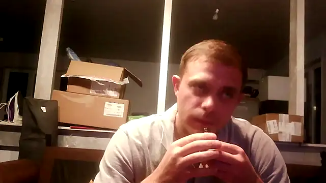 Snapshot of Bikerhot883hd chatting on September 27, 9:54 pm Bikerhot883hd online show from September 27, 9:54 pm