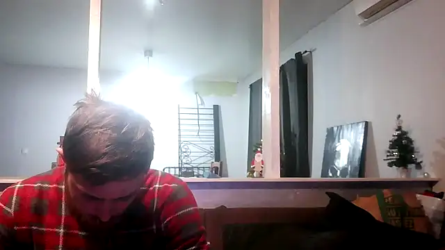 Bikerhot883hd online show from December 18, 5:28 pm