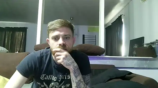 Bikerhot883hd online show from April 15, 4:11 pm