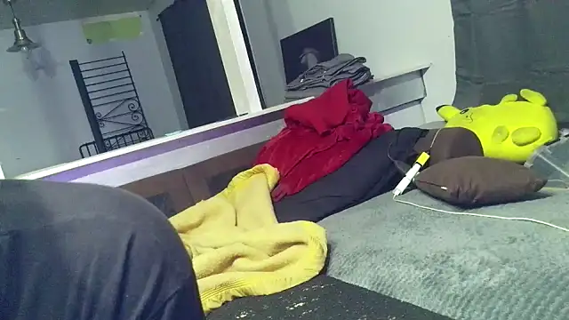 Bikerhot883hd online show from February 6, 7:10 pm