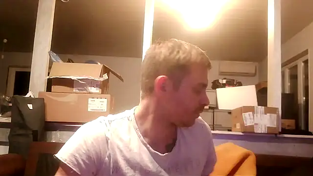 Snapshot of Bikerhot883hd chatting on October 3, 7:37 pm Bikerhot883hd online show from October 3, 7:37 pm