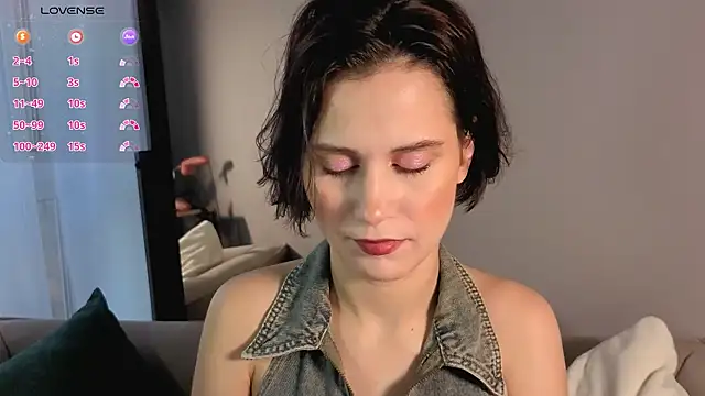 worsh1p me online show from November 19, 7:30 am