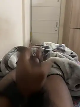 Snapshot of Lustking2406 chatting on November 22, 1:32 pm Lustking2406 online show from November 22, 1:32 pm