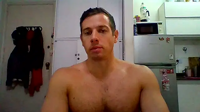 luca23millo90 online show from March 31, 4:03 am