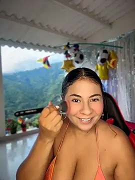 Snapshot of samanthahut1 chatting on June 30, 8:31 pm samanthahut1 online show from June 30, 8:31 pm