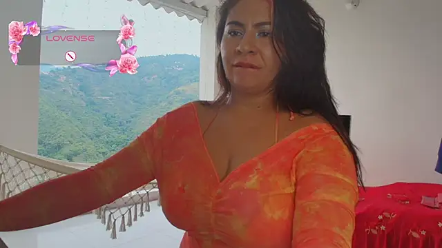 samanthahut1 online show from March 20, 9:38 pm