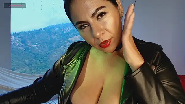 samanthahut1 online show from March 5, 10:48 pm