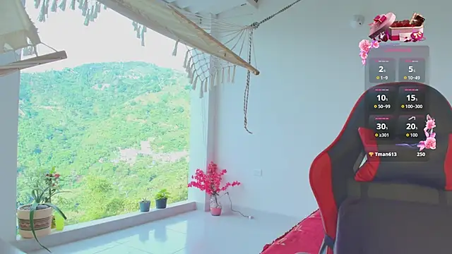 samanthahut1 online show from April 13, 9:30 pm