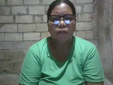 Snapshot of xxbernxxx chatting on September 24, 2:01 pm xxbernxxx online show from September 24, 2:01 pm